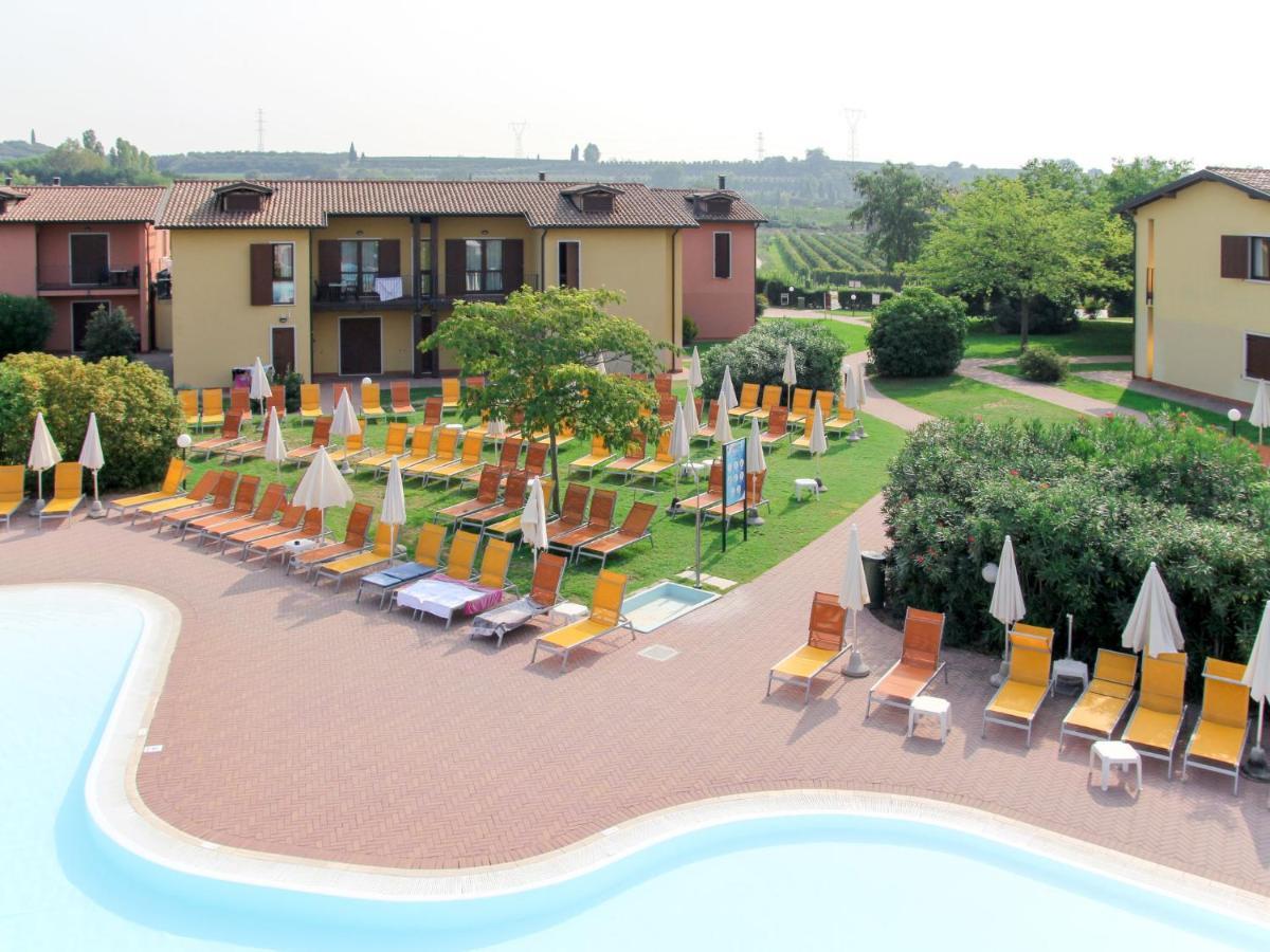 Apartment Eden By Interhome Cavalcaselle Bagian luar foto