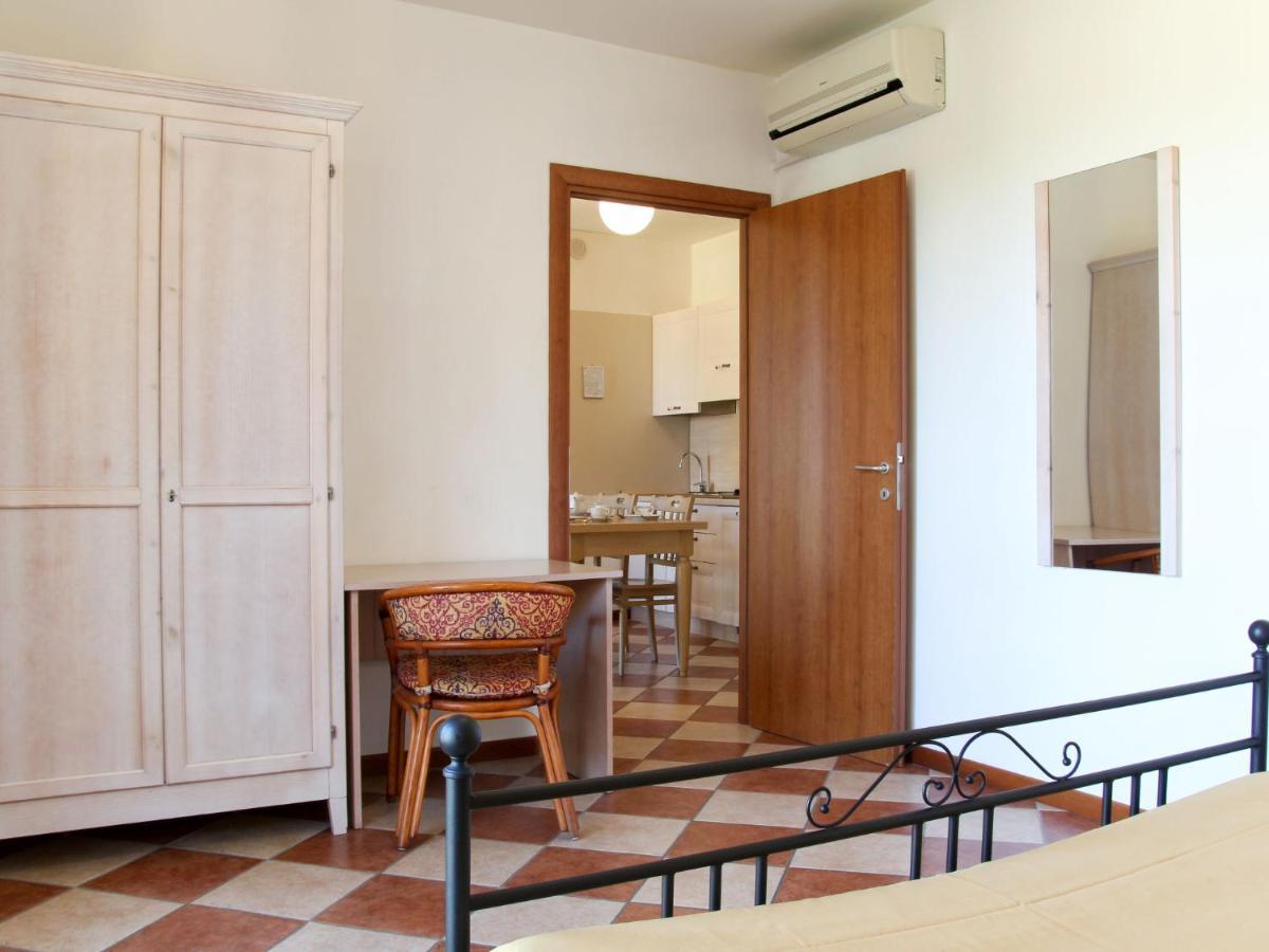 Apartment Eden By Interhome Cavalcaselle Bagian luar foto