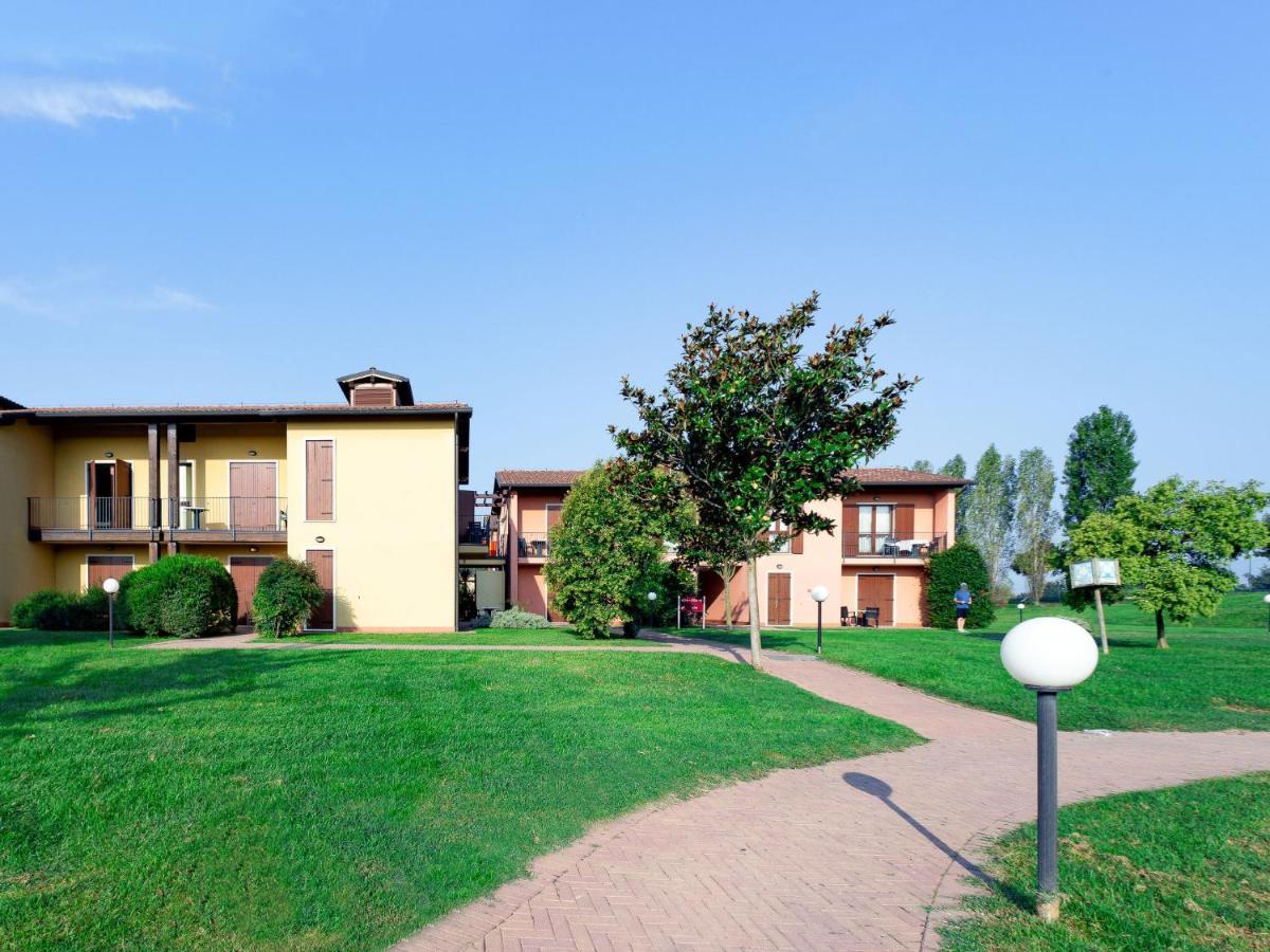 Apartment Eden By Interhome Cavalcaselle Bagian luar foto